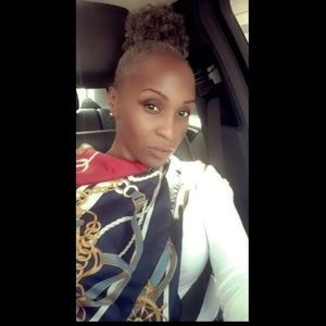 Meet your Posher, Jyneika